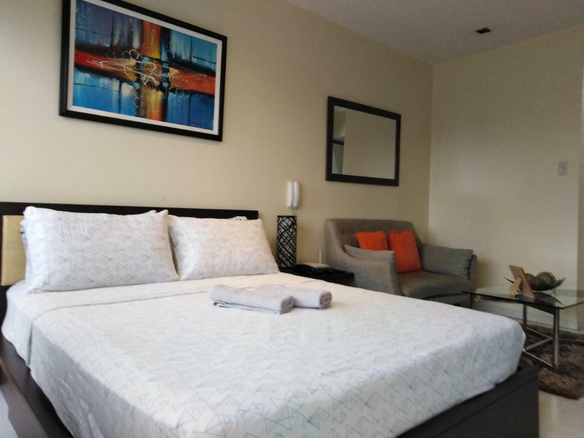 Seven Doors Aparthotels In Gramercy Makati Μακάτι Εξωτερικό φωτογραφία