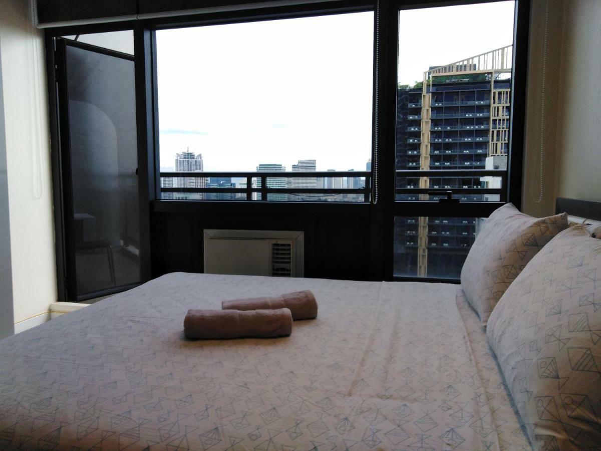 Seven Doors Aparthotels In Gramercy Makati Μακάτι Εξωτερικό φωτογραφία